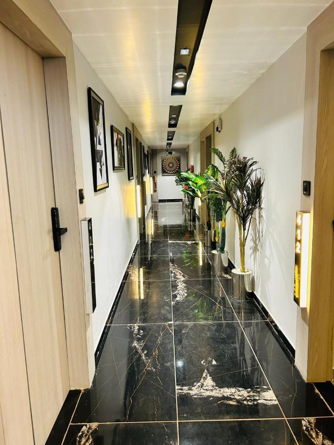 Hotel Marigold Naroda Amhedabad Dış mekan fotoğraf